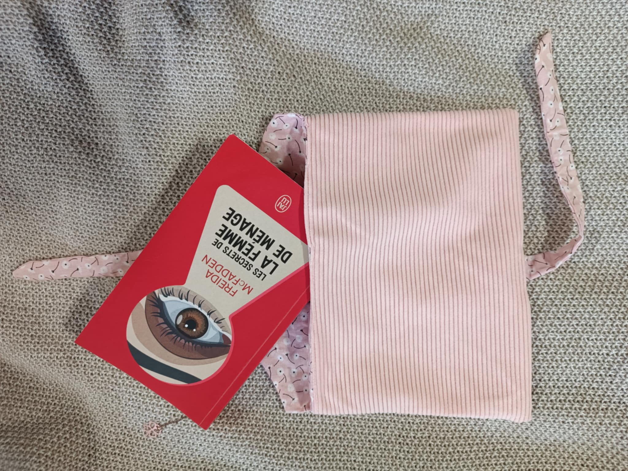 Housse de livre poche