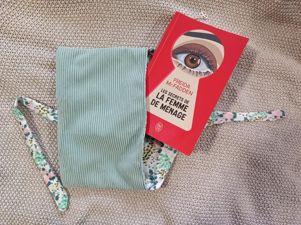 Housse de livre poche