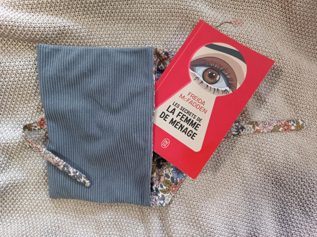Housse de livre poche