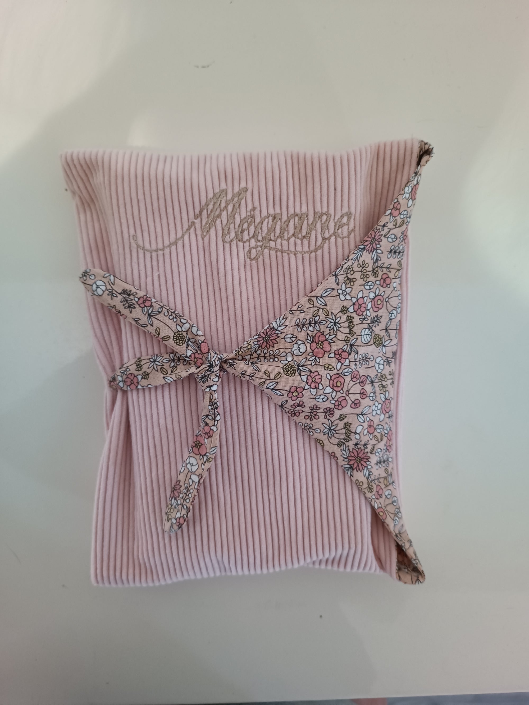 Pochette pour livre de poche
